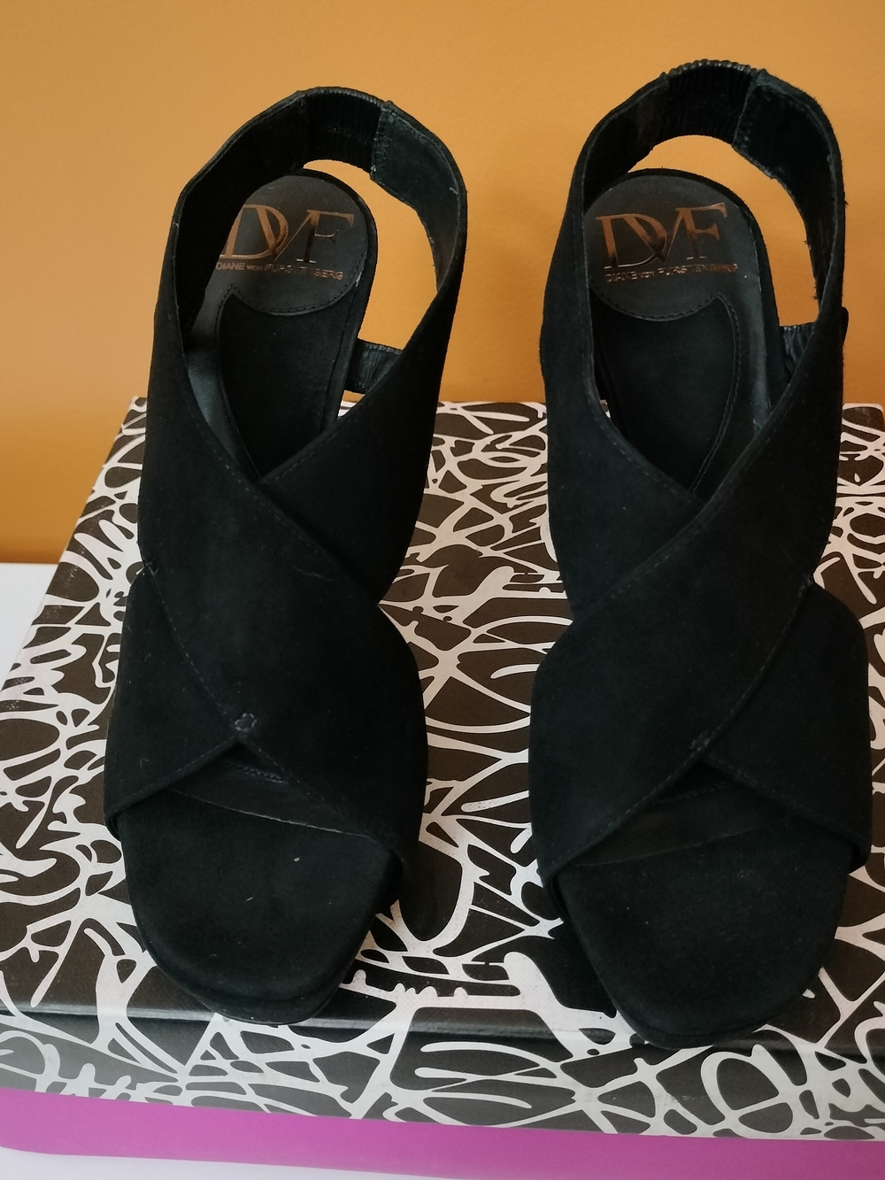 DVF Black Suede Crisscross Platform Heels 8M Slingback Stiletto Designer